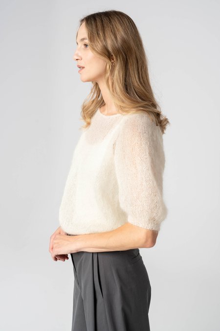 Sweter jedwab puder