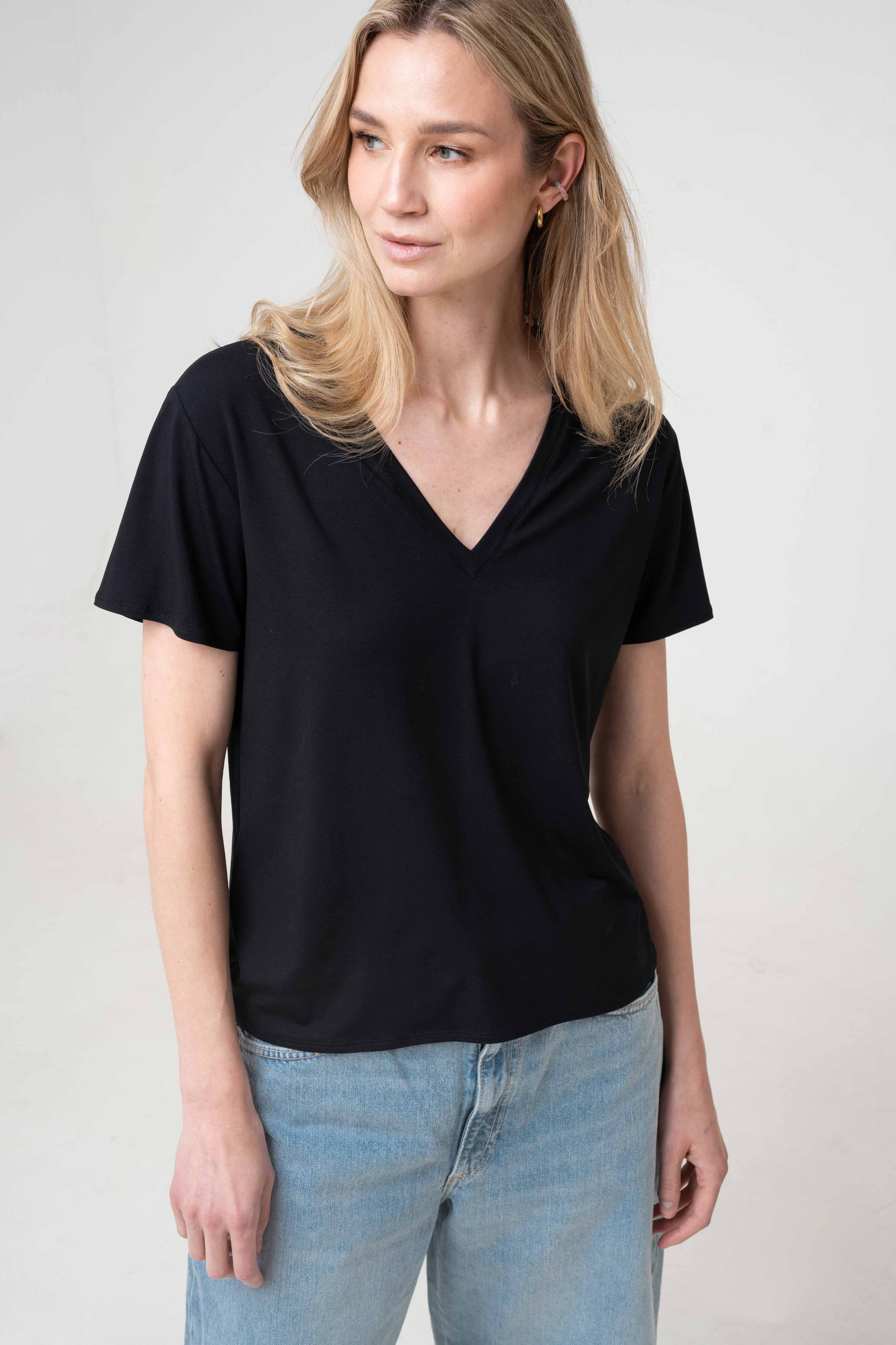 T-shirt No.1 V  zdjęcie 1
