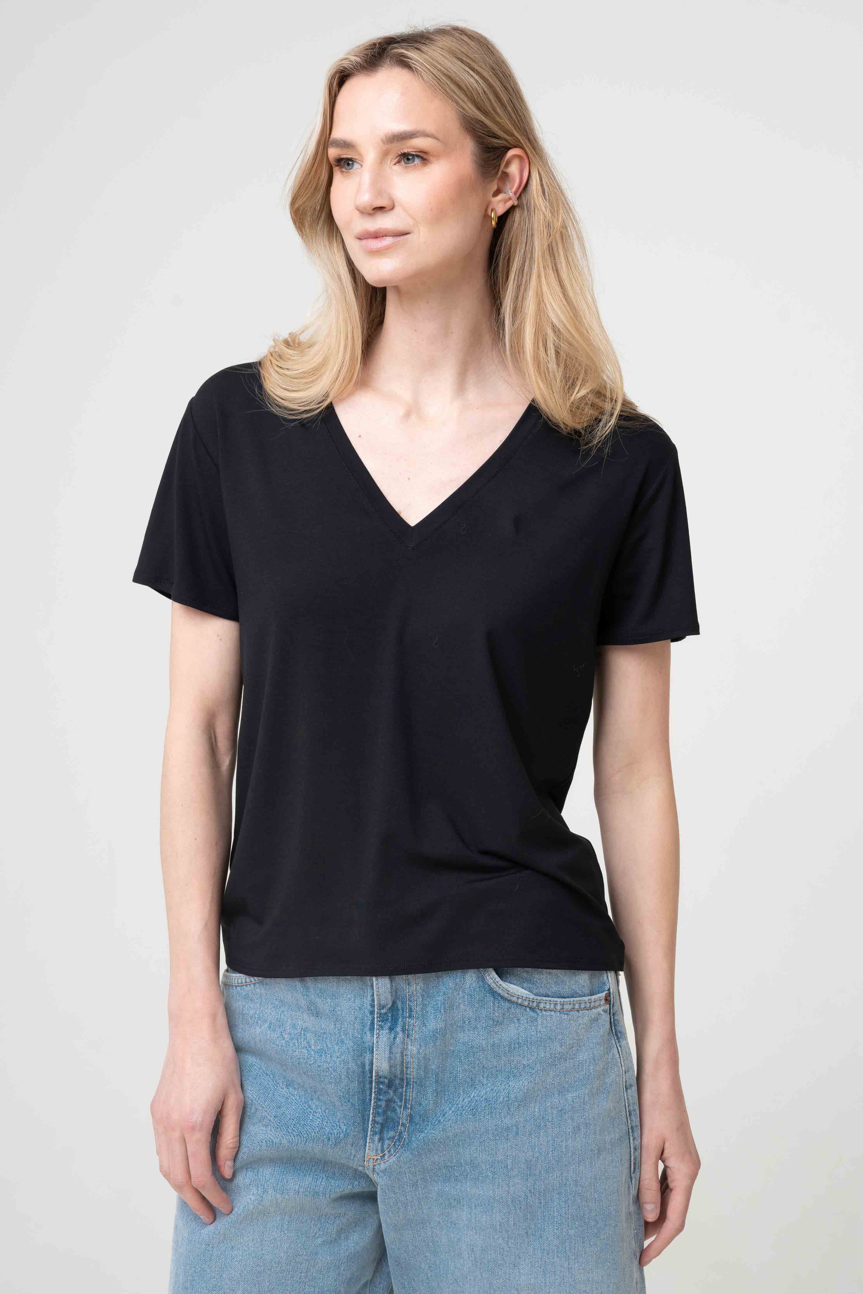 T-shirt No.1 V  zdjęcie 6